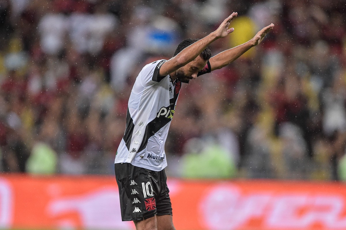 Após Gabigol, Nenê, do Vasco, será homenageado na Calçada da Fama do Maracanã - Globo.com