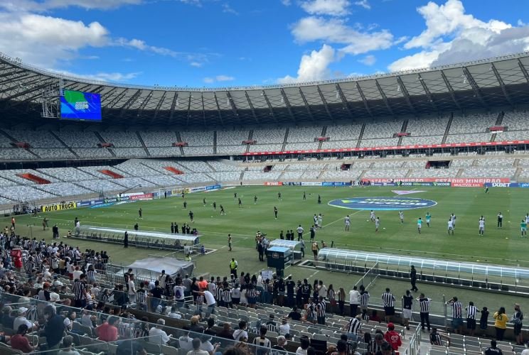 Caldense x Atlético: clique e acompanhe o jogo ao vivo pelo Campeonato Mineiro - Rádio Itatiaia