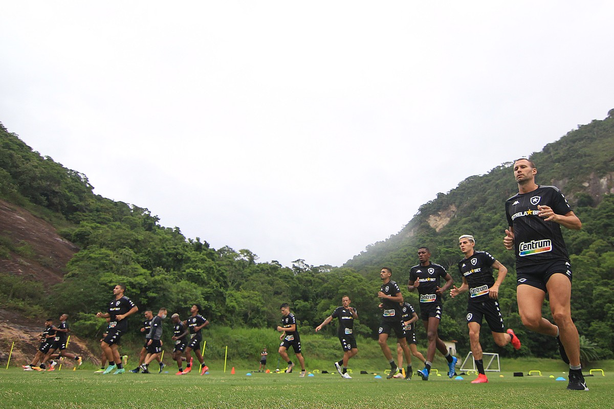 Com chegada de Luís Castro, Botafogo prioriza investimento em estrutura para treinos - Globo.com