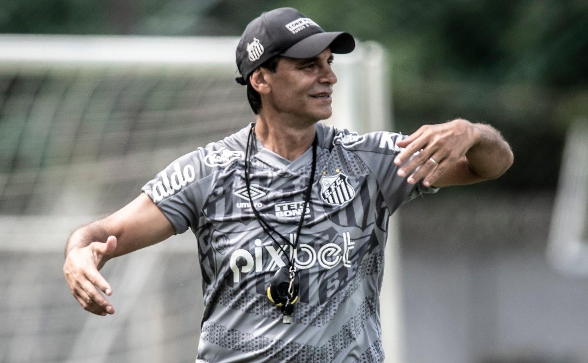 Conmebol notifica Rueda e Bustos perde atacante por 3 jogos na Sul-Americana; treinador indica substituto - Bolavip Brasil