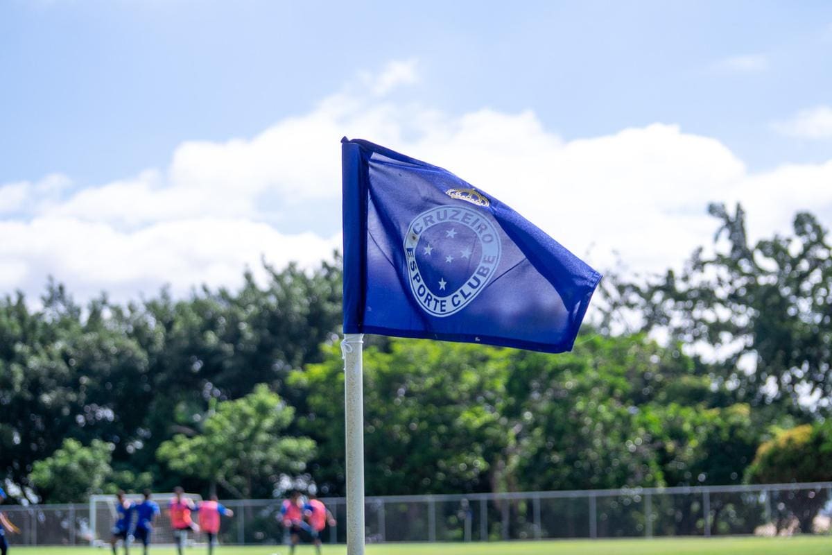 Cruzeiro acerta pagamento de R$ 13 milhões em dívidas para fim de transfer bans - O Tempo