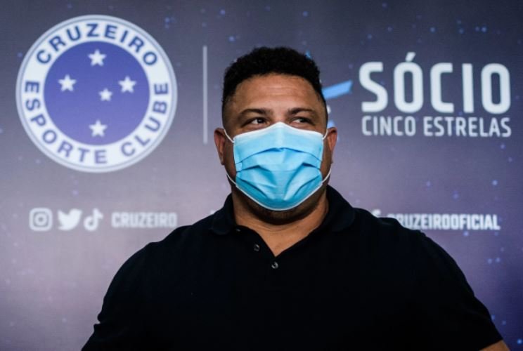 Cruzeiro quita dívidas e começa inscrição de novos atletas nesta segunda - Rádio Itatiaia