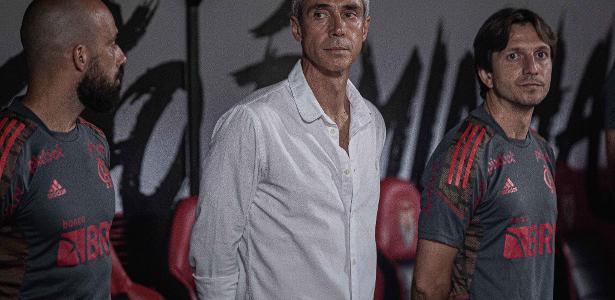 Elenco inclui Paulo Sousa, mas Flamengo segue sem perspectivas - UOL Esporte