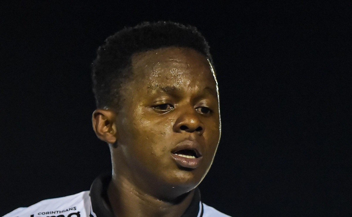 Empresário de Cazares expões bastidores sobre futuro do jogador no Vasco para a temporada - Bolavip Brasil