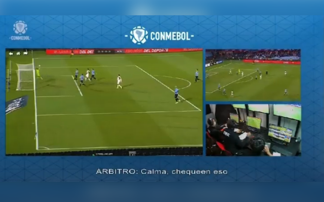 Ex-Flamengo, Guerrero se revolta após lance polêmico nas Eliminatórias e cobra conduta da Conmebol - Coluna do Fla