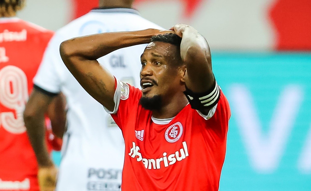 Internacional aceita ceder Edenílson para contratar titular do Flamengo e Nação aprova negócio - Bolavip Brasil