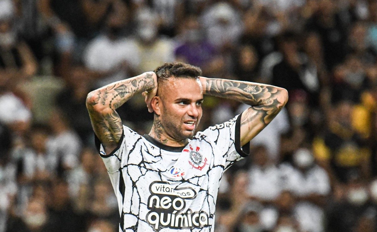 Luan fica próximo de jogar em outro clube brasileiro, mas negócio é cancelado de última hora e agita torcid... - Bolavip Brasil