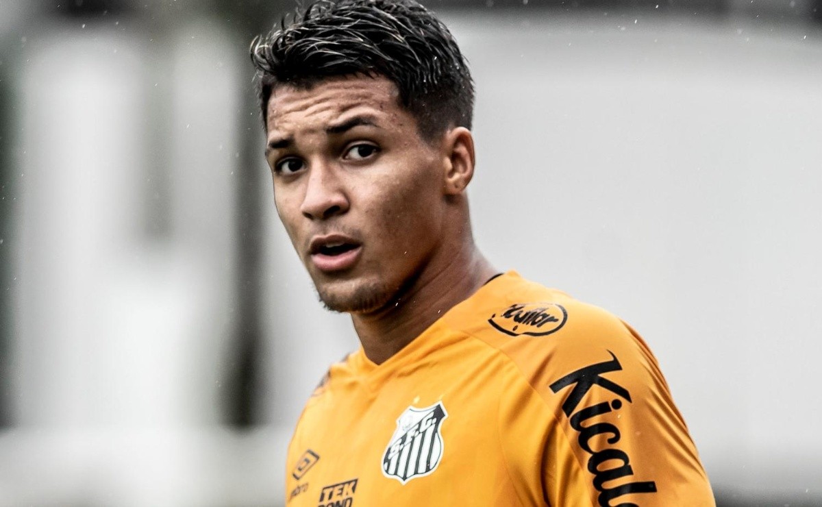 Marcos Leonardo puxa fila e Santos terá reforços contra Fluminense; gringos devem ficar no banco - Bolavip Brasil