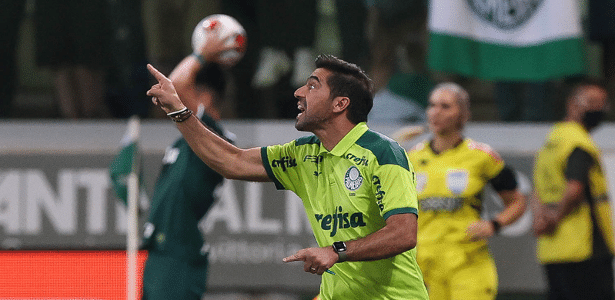 Menon: Palmeiras, muito forte, vence com ajuda de Barbieri - UOL Esporte