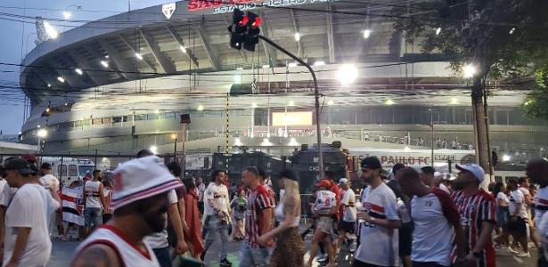 Metrô terá horário especial por final do Campeonato Paulista - UOL Esporte