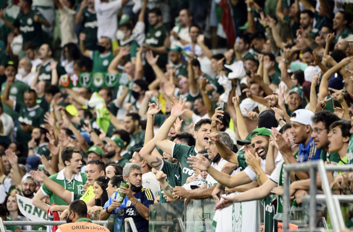 Palmeiras supera 60 mil sócios-torcedores e recupera marca de antes da pandemia - Globo.com