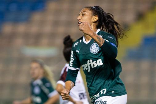 Palmeiras vence o Flamengo e assume liderança do Brasileirão Feminino - LANCE!