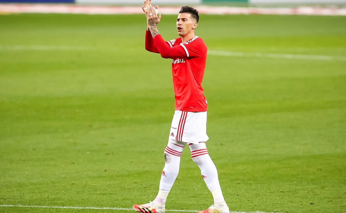 “Perdeu o status de titular”; Inter ‘joga limpo’ e faz 2 exigências para negociar Cuesta com o Botafogo - Bolavip Brasil