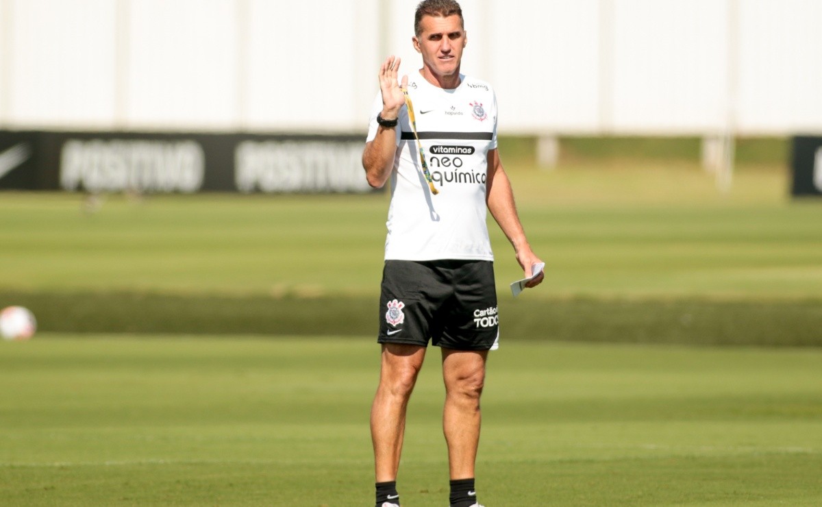 Pupilo de Vagner Mancini vê Corinthians em cima do muro e recebe convite para jogar a Série B - Bolavip Brasil