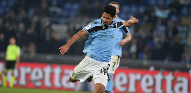 Revelado pelo rival e experiência na Europa: conheça André Anderson, meia-atacante perto do São Paulo - UOL Esporte