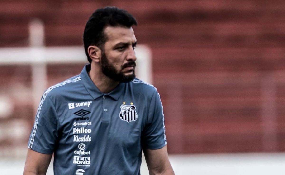 Santos afasta meio-campista e Dracena corre contra o tempo para evitar prejuízo de R$ 1 milhão - Bolavip Brasil