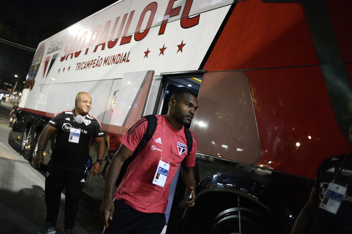 São Paulo prioriza Brasileiro, e Ceni projeta reservas na Sul-Americana; veja quem pode ter chances - Globo.com