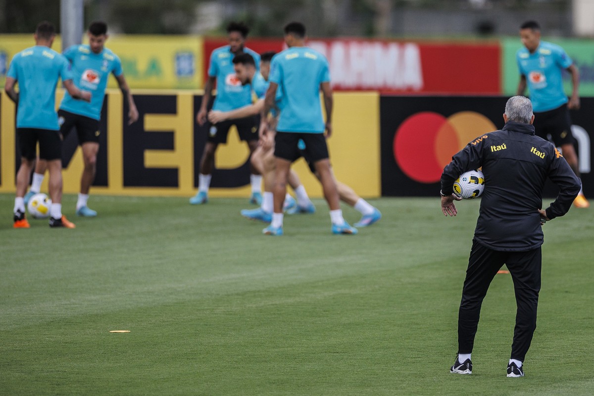 Seleção se reapresenta na Granja Comary para o jogo contra a Bolívia - Globo.com