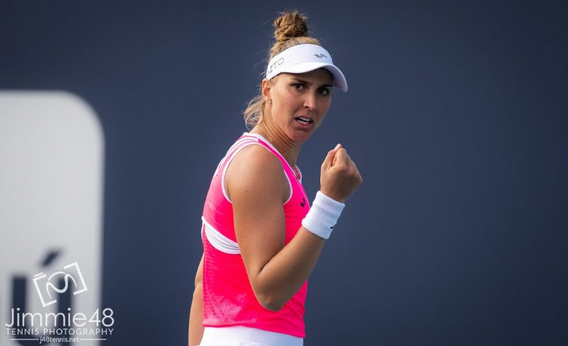 TenisBrasil - Bia tem grande atuação e elimina a top 3 Sakkari - UOL